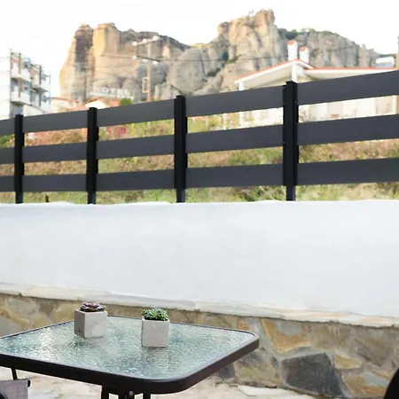 The Patriko - Relaxing With Meteora Views *
